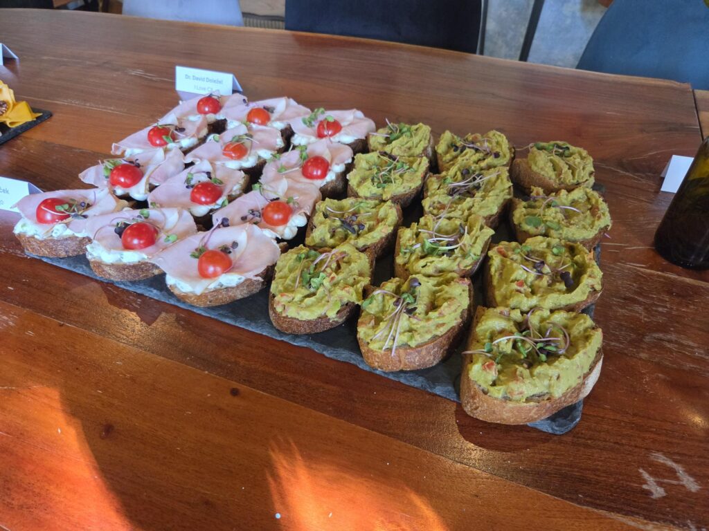 #6 CX Brunch
