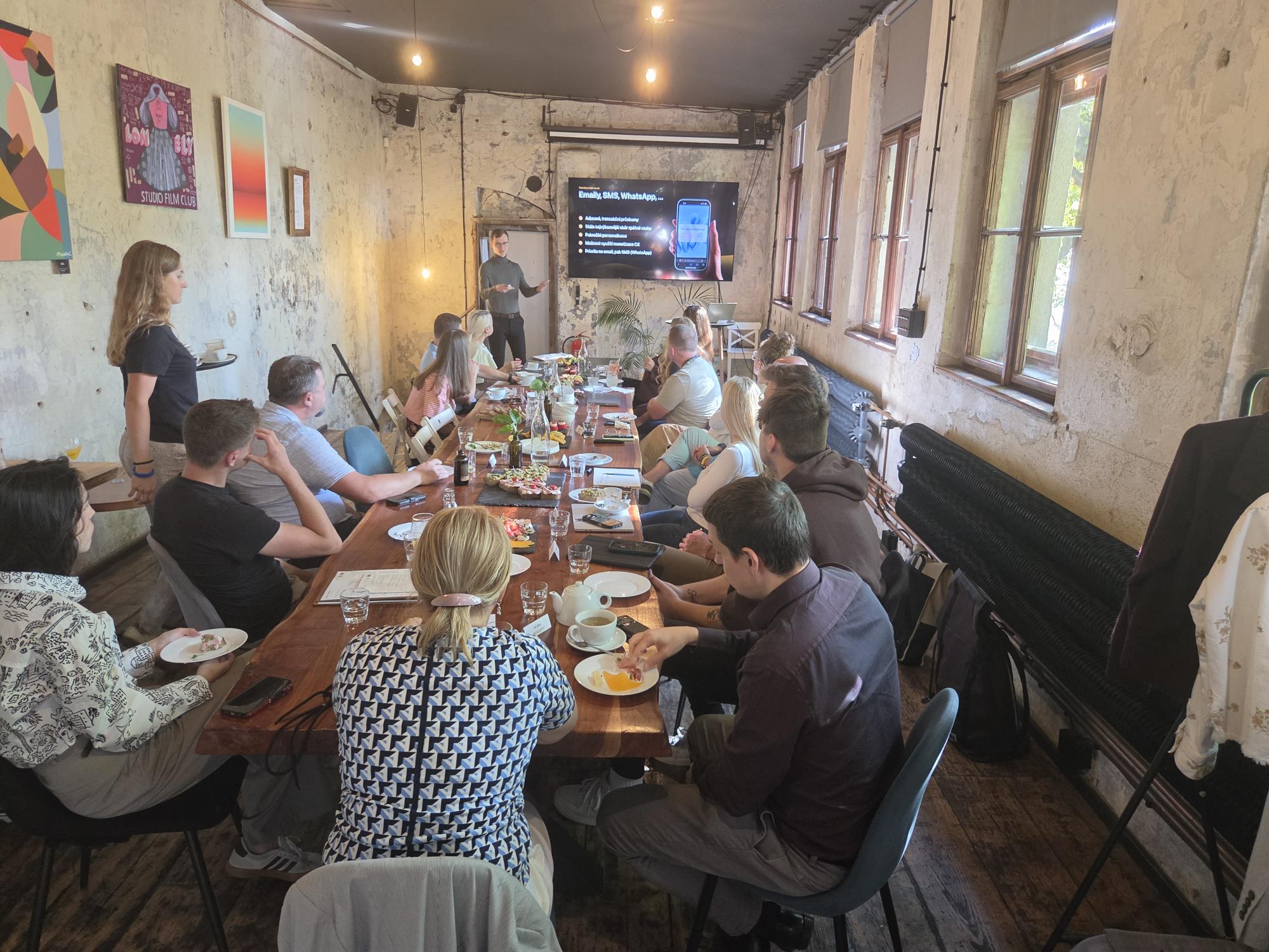 #6 CX Brunch